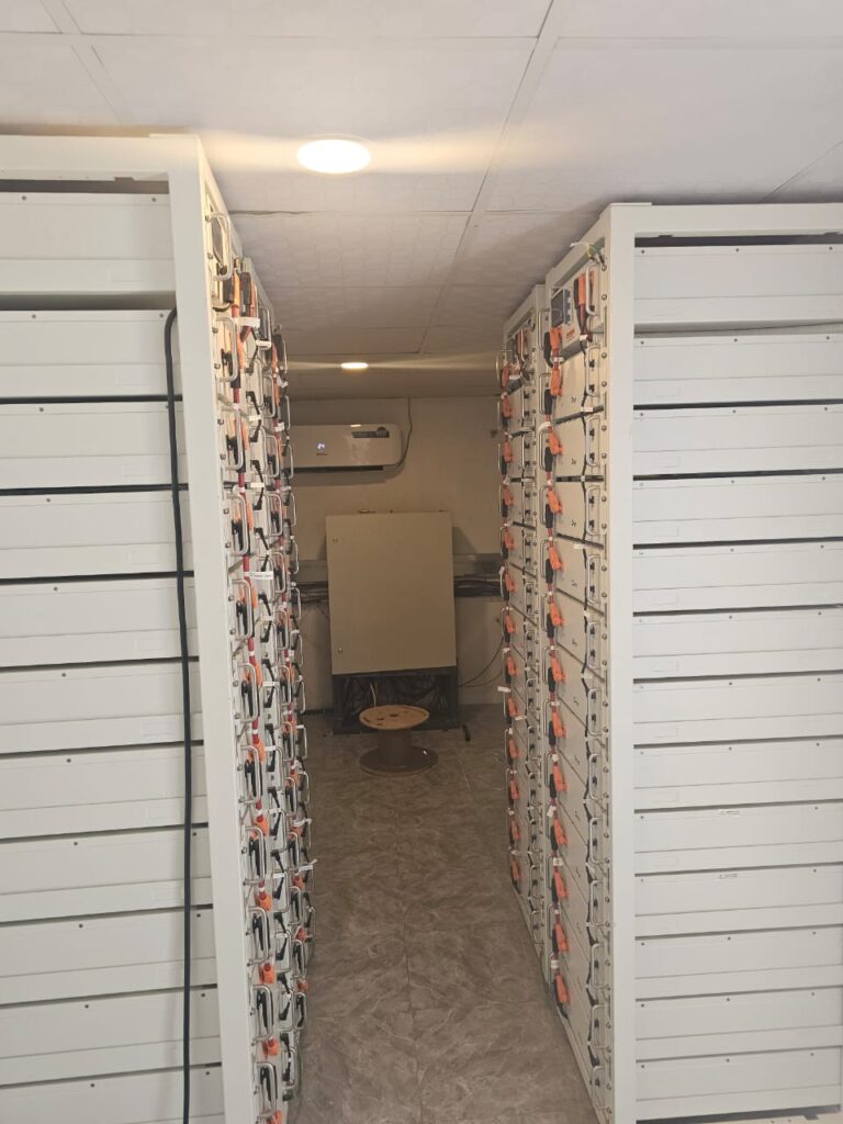 Stacked batteries HV