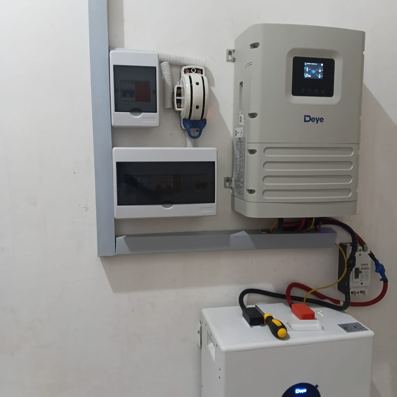 Deye inverter and lithium battery installation by Illamab Energy Solutions